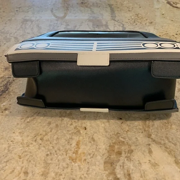 Supernatural Impala Bag - Picture 4 of 8